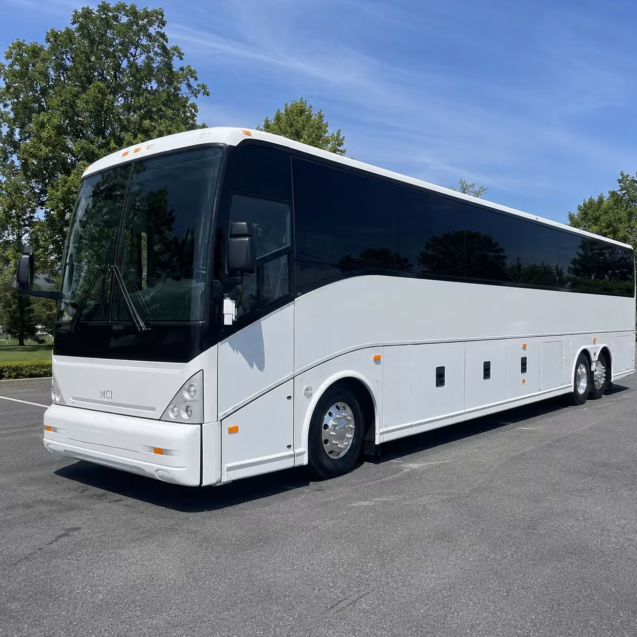 bus rental options for tallahassee trips