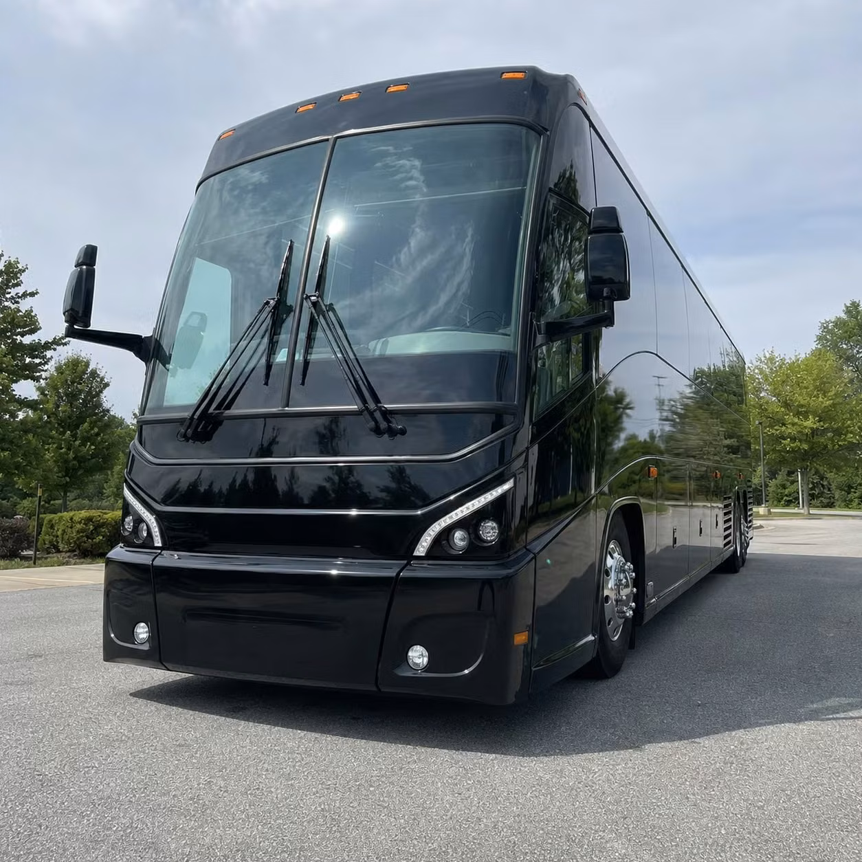 hospital and healthcare worker shuttle bus rentals in tallahassee