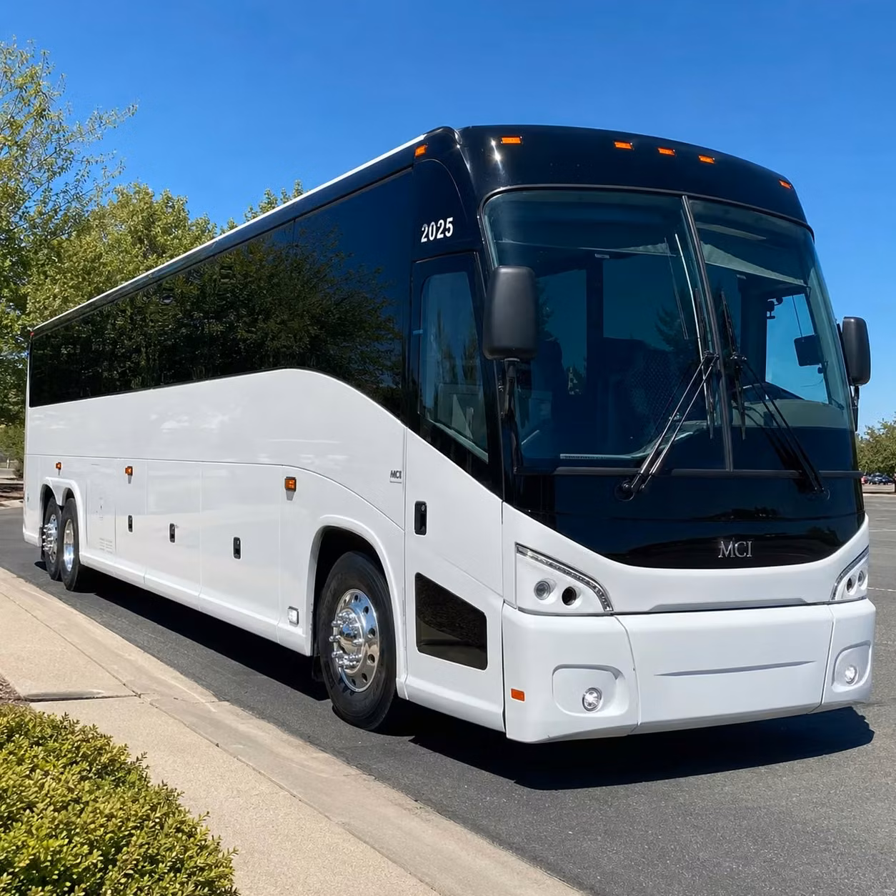 let coachbustallahassee com handle multi day charter bus rentals from tallahassee